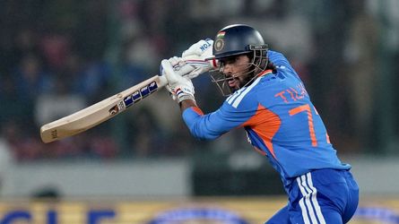 IND vs WI: वेस्टइंडीज ने भारत को किया चारों खाने चित, हैदराबाद में बुरी तरह रौंदकर किया धमाका