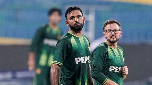 PSL में शर्मनाक कांड, फखर ज़मान पर लगा बैन, बॉल-टेंपरिंग की लाइव चोरी के बाद आया फैसला