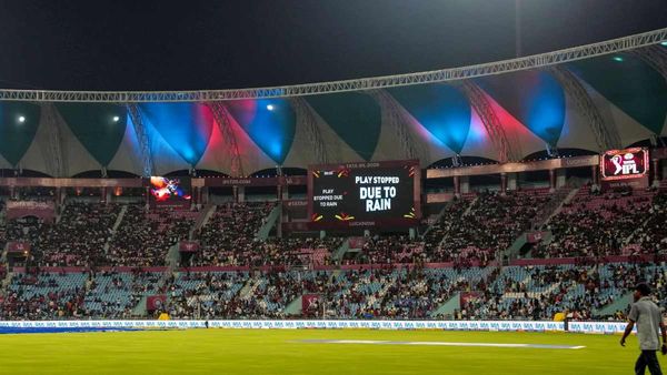 LSG vs RCB: लखनऊ-आरसीबी मैच बारिश से रुका, रद्द होने पर कौन होगा प्लेऑफ़ से बाहर