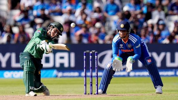 मैदान पर हार और टीवी पर अंधेरा! पाकिस्तान में रोक दिया गया भारत-पाक मुकाबले का लाइव प्रसारण