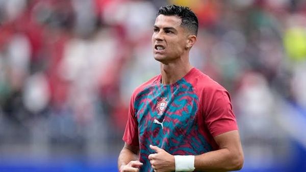 Cristiano Ronaldo Retirement: नेमार के बाद क्या क्रिस्टियानो रोनाल्डो भी छोड़ेंगे फुटबॉल? बढ़ी फैंस की धड़कनें