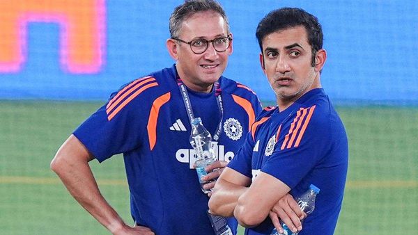 रोहित शर्मा को लेकर अगरकर और BCCI में क्यों बिगड़े रिश्ते? सामने आई अंदर की कहानी
