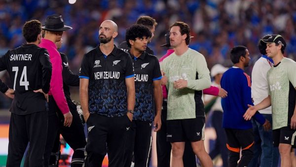 Ind Vs Nz T20i: न्यूजीलैंड ने टीम में शामिल किए 7 खूंखार पेसर, भारत के खिलाफ सीरीज के लिए मजबूत टीम का ऐलान