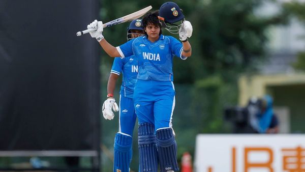 6,6,6,6,6,6,6,6,6! शेफाली वर्मा ने भारत का सबसे तेज टी20 शतक ठोक रचा इतिहास, बांग्लादेश की निकली हेकड़ी