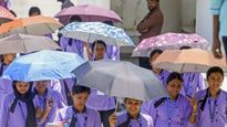 Bihar Weather Heatwave: 11 जिलों में पारा पहुंचा 40 के पार, बदल गई स्कूल की टाइमिंग, कितने बजे होगी छुट्टी?