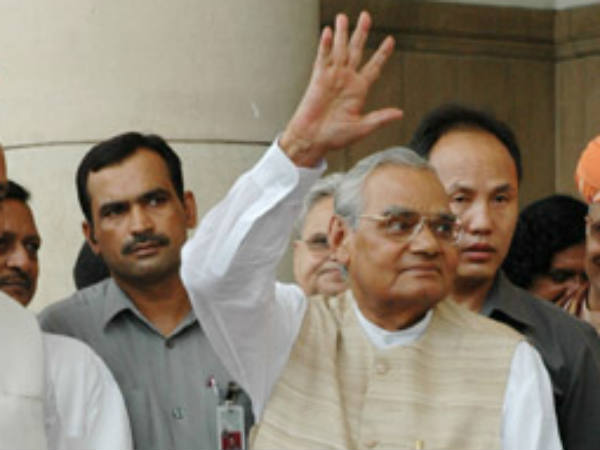 नहीं दोहराएंगे वाजपेयी की वो गलती, लालकिले पर अलिख‍ित भाषण देंगे PM मोदी,