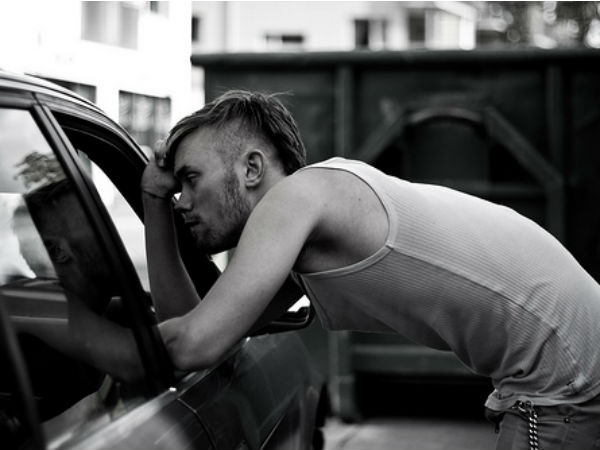 दिल्‍ली का 'जिगोलो मार्केट' जहां औरतें लगाती हैं मर्दों के जिस्‍म की बोली