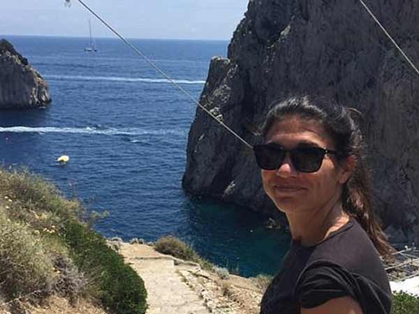 न्‍यूयॉर्क की एक महिला को सेक्‍सुअल ड‍िस्‍‍िक्रमिनिशन के ल‍िए म‍िला 2 अरब 40 करोड़ का अवॉर्ड