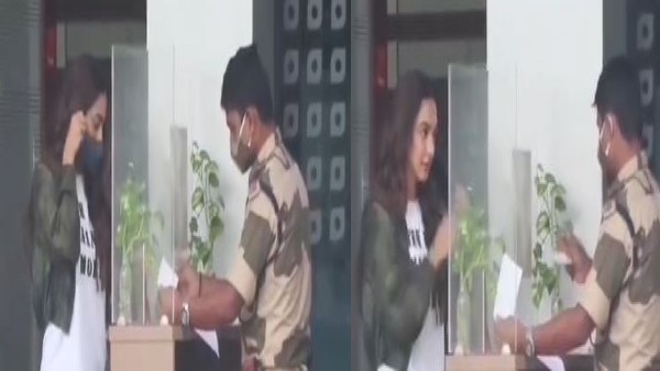 Video: एयरपोर्ट पर जवान ने कियारा को पहचानने से किया इनकार, कंफर्म करने के लिए उतरवाया मास्क