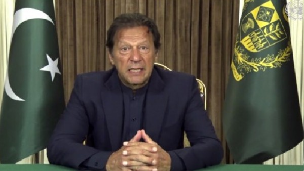 इमरान खान के पाकिस्तान का बुरा हाल, चपरासी के 1 पद के लिए आए 15 लाख आवेदन, M.Phil वाले भी लाइन में