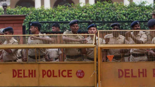 CRPF हेडक्वार्टर में बम की सूचना से मचा हड़कंप, दिल्ली पुलिस ने बताया 'फर्जी कॉल'