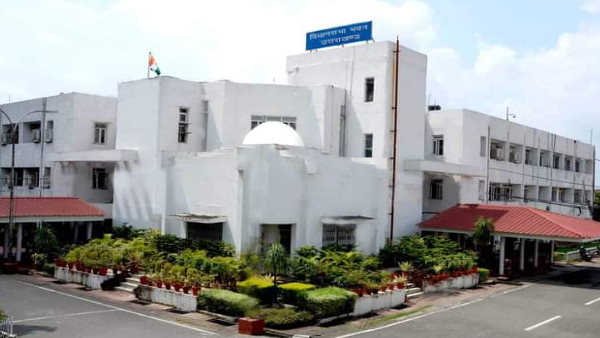 उत्तराखंड विधानसभा में भर्ती सियासी दलों के नेताओं के रिश्तेदारों की सूची सोशल मीडिया में वायरल, मचा हड़कंप