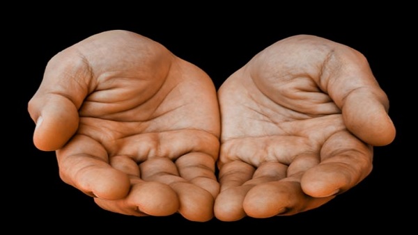 Palmistry : क्या आपके हाथ में है प्रभंजन, पारिजात और गज योग?