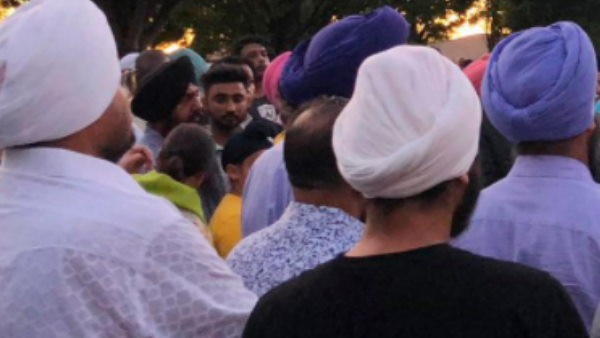 कर्नाटक: हिजाब के बाद अब सिख लड़की से कॉलेज में पगड़ी उतारने को कहा गया