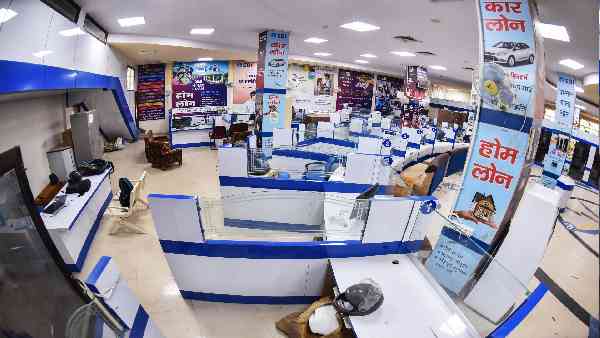 SBI ने 3 साल बाद ब्याज दर बढ़ाई, आपकी होम, पर्सनल और ऑटो लोन की EMI पर क्या असर पड़ेगा ? जानिए