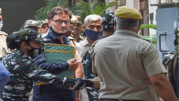 'आतंकवाद को उचित न ठहराओ' यासीन मलिक की सजा पर  टिप्पणी से नाराज भारत ने OIC को लगाई फटकार