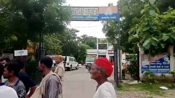 Jaunpur : घर छोड़कर भागे प्रेमी-प्रेमिका रास्ते में मौत कर रही थी इंतजार, एक्सीडेंट में हुई मौत