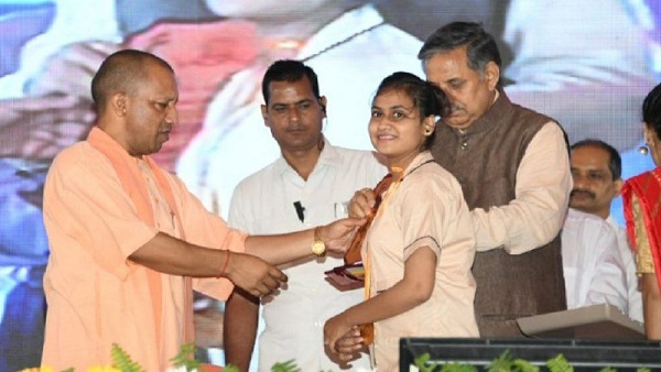 महायोगी गोरखनाथ विश्वविद्यालय ने संस्थापकों की भावनाओं के अनुरुप सराहनीय कार्य किए-सीएम योगी
