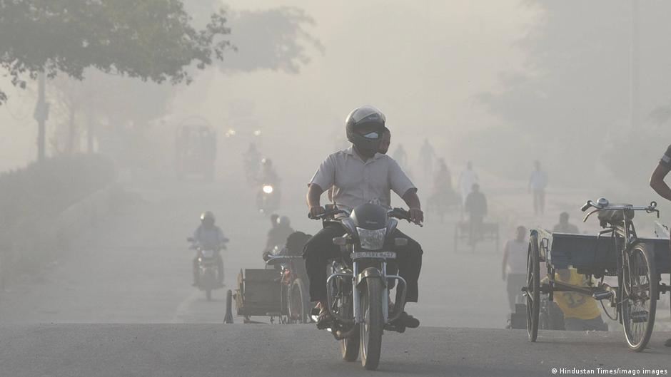 भारतीय इंजीनियर ने बनाया हवा को फिल्टर करने वाला हेल्मेट