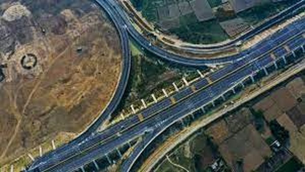 Deoria News:  पूर्वांचल एक्सप्रेस वे से देवरिया को जोड़ने की तैयारी,पीडब्ल्यूडी से मांगी गई रिपोर्ट