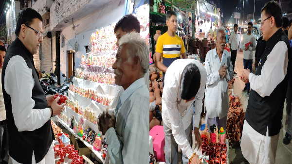 DIWALI 2022: काफिला रोक मिट्टी के दीए खरीदने पहुंचे सीएम धामी, वोकल फॉर लोकल का दिया संदेश