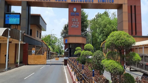 BPCL  रिफाइनरी में कैंटीन का भोजन करने से फूड पॉइजनिंग, कई कर्मचारी बीमार, SDM ने दिया नोटिस