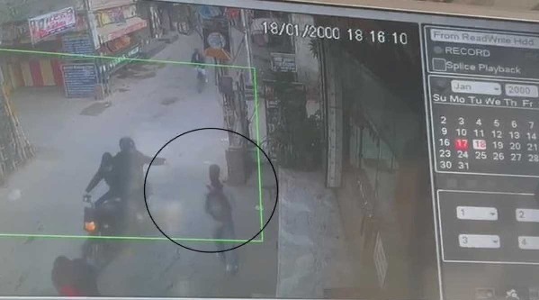 Delhi Acid Attack: फ्लिपकार्ट ने संबंधित विक्रेताओं को किया ब्लैक लिस्टेड,  दिल्ली सरकार की नोटिस पर कार्रवाई