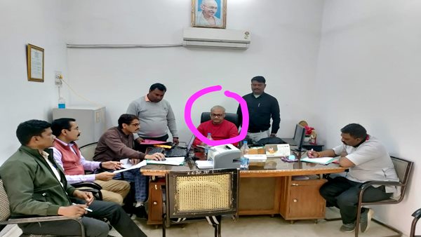 Jabalpur News: 20 हजार की रिश्वत लेते दबोंचा गया सहकारी बैंक का अधिकारी,  लोकायुक्त पुलिस ने की कार्रवाई
