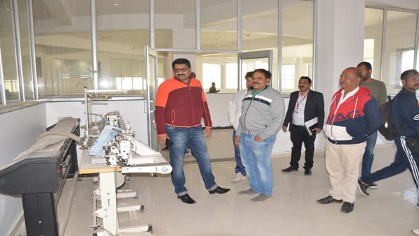 Jabalpur News : न्यू ईयर में जबलपुर को मिलेगी रेडीमेड गारमेंट फेयर की सौगात, MSME सचिव ने दिए संकेत