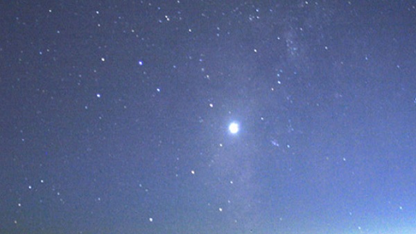 Venus enters  Sagittarius: बृहस्पति की राशि धनु में शुक्र का प्रवेश, जानिए अच्छा है या बुरा?