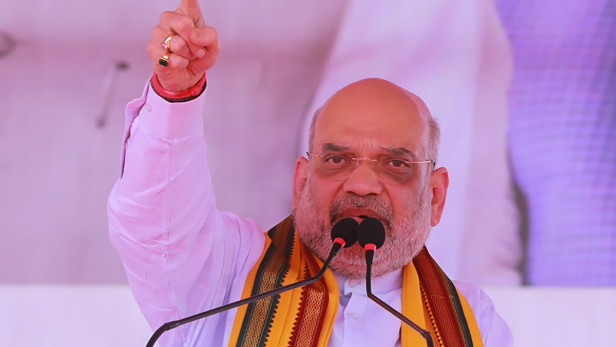 मणिपुर हिंसा: अमित शाह बारीकी से कर रहे स्थिति की निगरानी, पड़ोसी राज्यों के मुख्यमंत्रियों से की बात