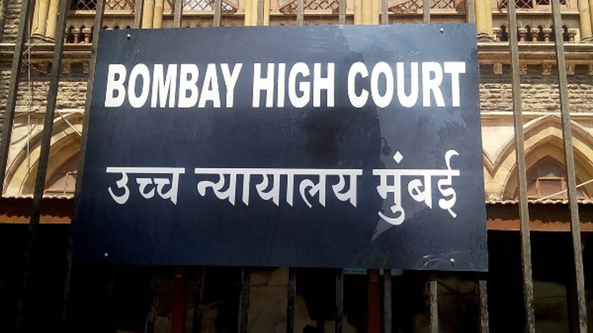 'मामला विचाराधीन है तो शाहरुख खान के साथ चैट क्यों लीक की?' बॉम्बे हाईकोर्ट ने समीर वानखेड़े की लगाई फटकार