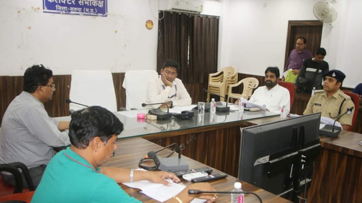 Satna News:  सतना में पीड़ितों को मिली प्रतिकार राशि, 55 मामलों में अपराध पीड़ितों को 55 लाख की राशि स्वीकृत