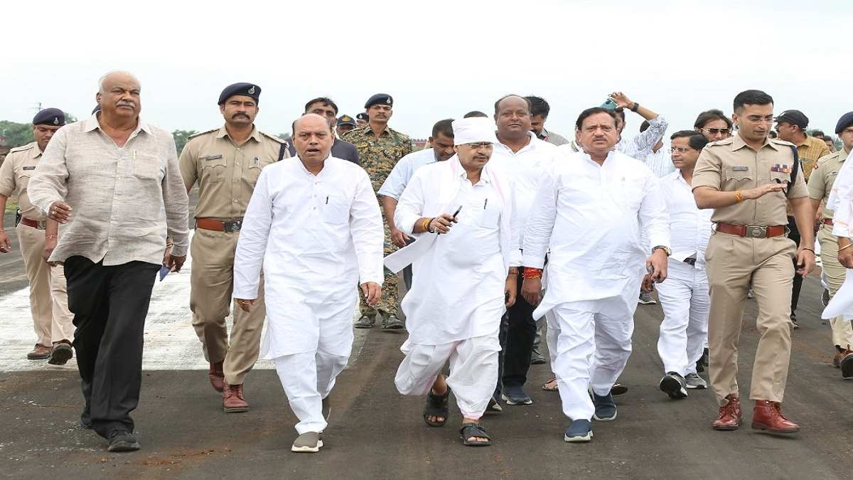प्रधानमंत्री नरेंद्र मोदी से पहले 53 हजार गांव की मिट्टी, 350 नदियों का जल सागर पहुंचेगा