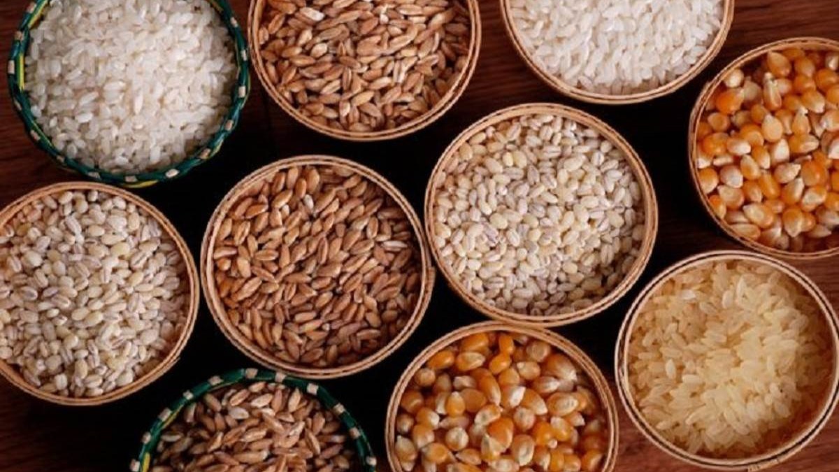 Millets: आखिर मोटा अनाज कैसे पहुंचा सोने की थाली में