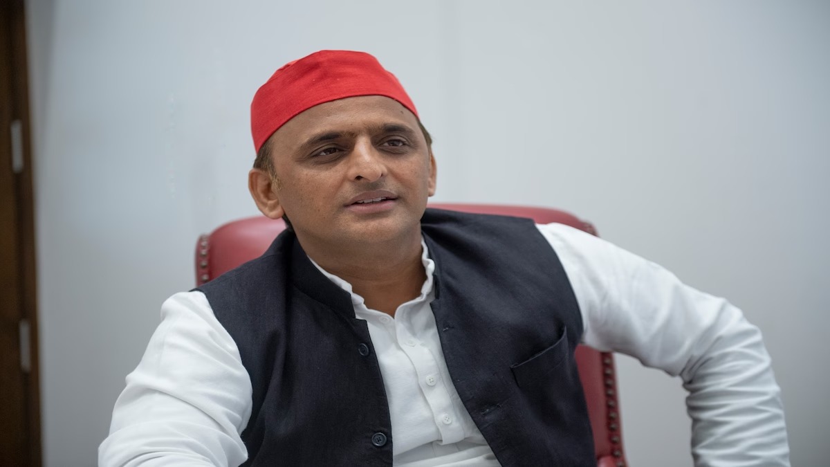 छह माह में अगर यूपी में चुनाव होता है तो हम और यहा की जनता खुशनसीब होंगे- अखिलेश यादव