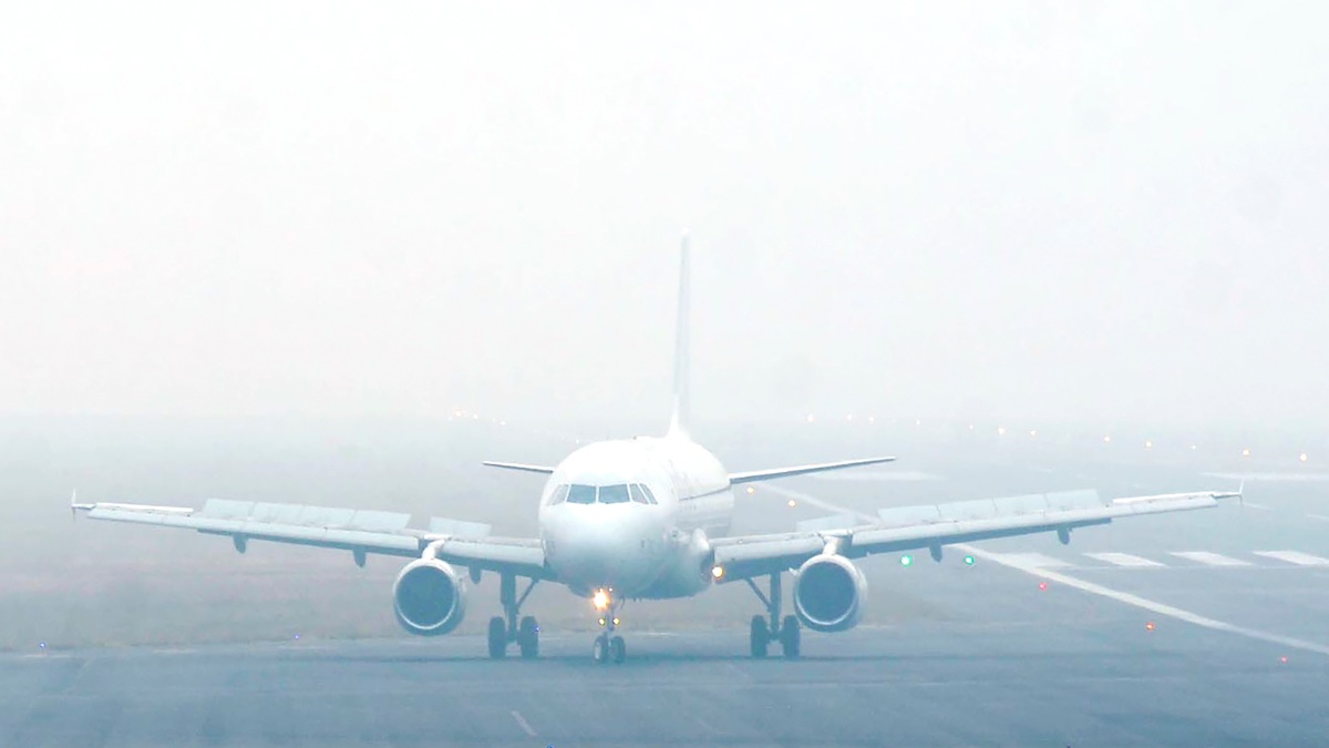 अब 3 घंटे से अधिक की देरी होने पर फ्लाइट होगी कैंसिल! जानें DGCA की नई SOP