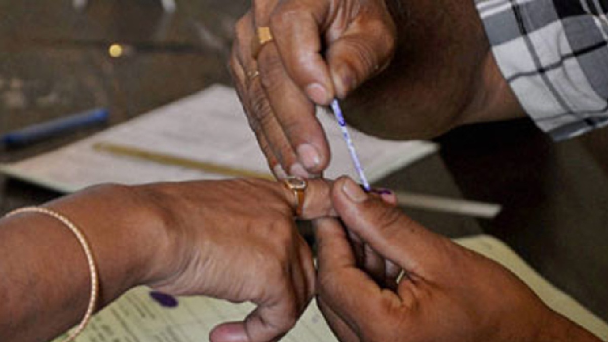 Lok Sabha Polls: जम्मू-कश्मीर के अनंतनाग-राजौरी में मतदान की तारीख बदली, जानें अब कब होगी वोटिंग?