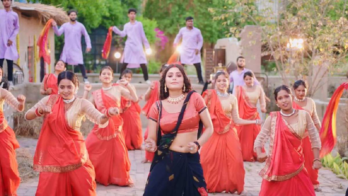Bhojpuri Song: 'गेहुँआ काटे में बलमुआ चुड़िया फूट गईल बा' गाने में दिखा काजल त्रिपाठी का अलग अंदाज़