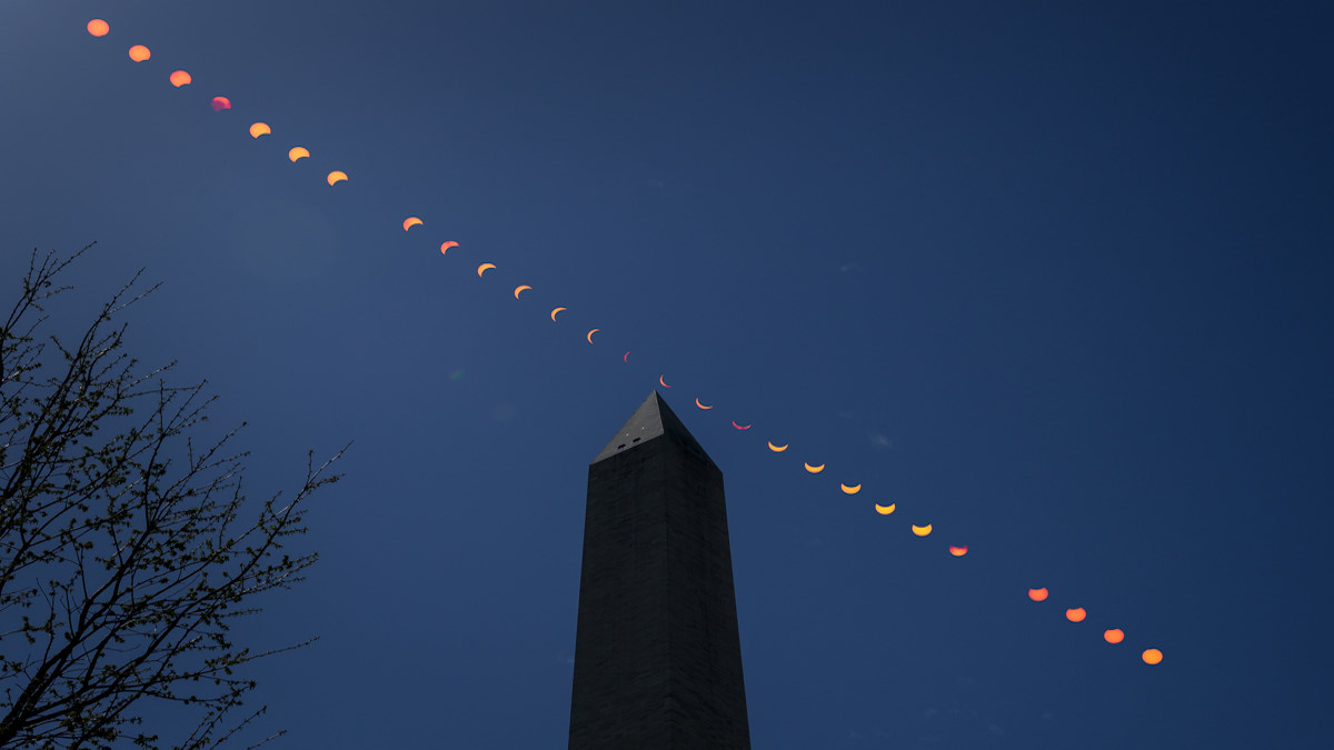 Solar Eclipse 2024: यूरोप में सबसे लंबा सूर्य ग्रहण, NASA ने शेयर की तस्वीरें
