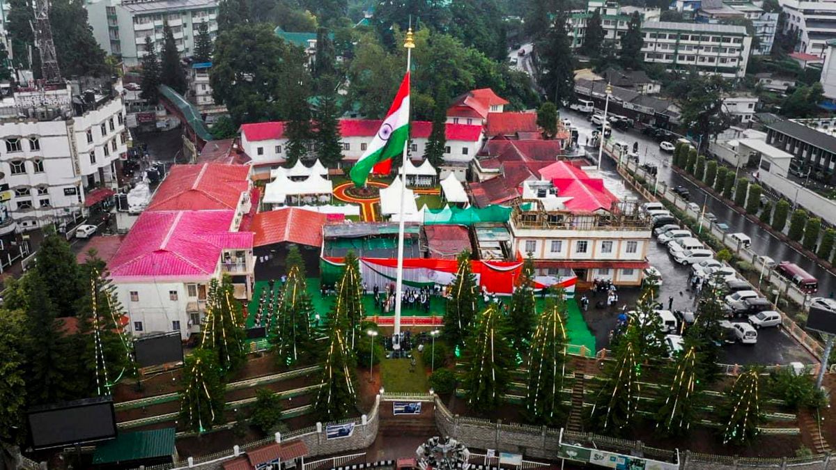 मेघालय उच्च न्यायालय ने मंदिरों और दुकानों में सिंगल यूज प्लास्टिक पर लगाया बैन