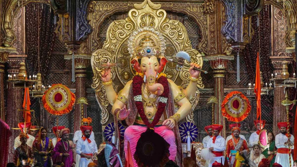 'गणेश मंडल' का महाराष्ट्र की राजनीति में है खास रोल, भावी नेताओं के निर्माण में है महत्वपूर्ण योगदान