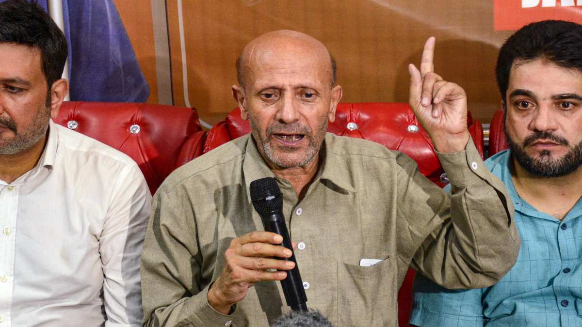 सांसद इंजीनियर राशिद 15 अक्टूबर तक नहीं जाएंगे जेल, फिर बढ़ी अंतरिम जमानत की तारीख