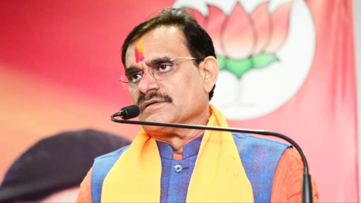 'मिस्टर बंटाधार दिग्विजय सिंह, करप्शननाथ कमलनाथ', शब्दों से तंज कस VD शर्मा ने कांग्रेस पर किए हमले