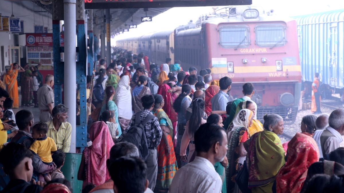 नया ऐप लांच करने की तैयारी में भारतीय रेलवे, सारी सुविधा 'सुपर ऐप' में होगी मौजूद, जानिए इस से जुड़े 10 पॉइंट्स