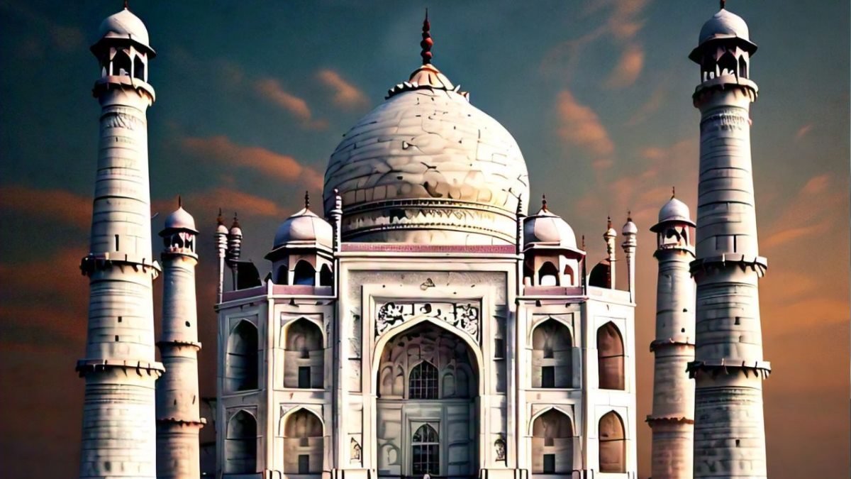 पिता के साथ ताजमहल का दीदार करने पहुंचा विदेशी पर्यटक, परेशान हुआ तो वीडियो जारी की यह मांग