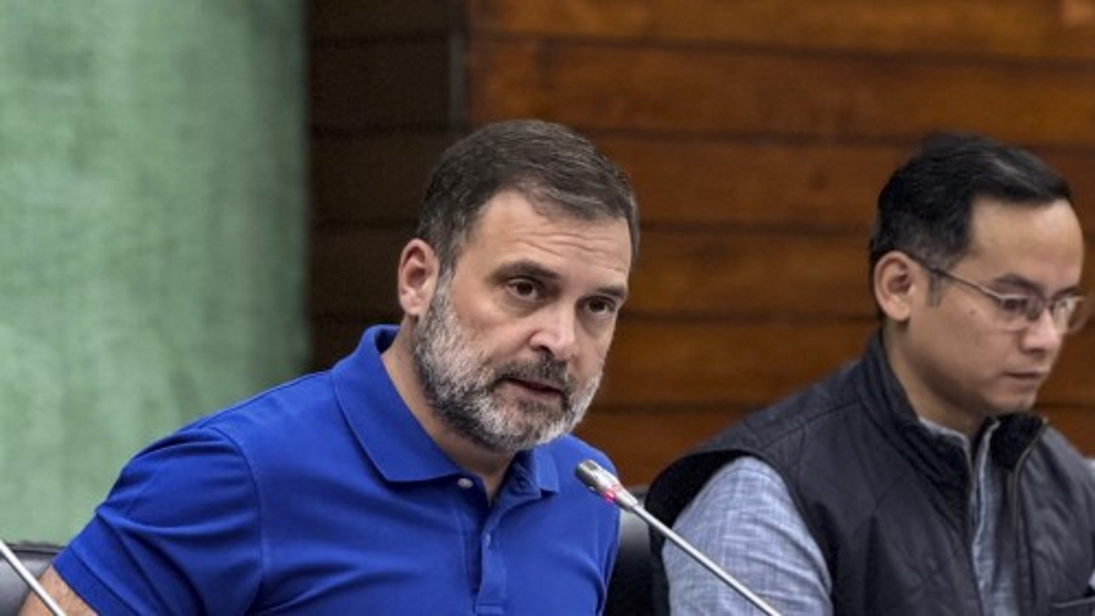 राहुल गांधी सोशल मीडिया पर कर रहे ट्रेंड, जानिए क्या कह रहे हैं यूजर्स?