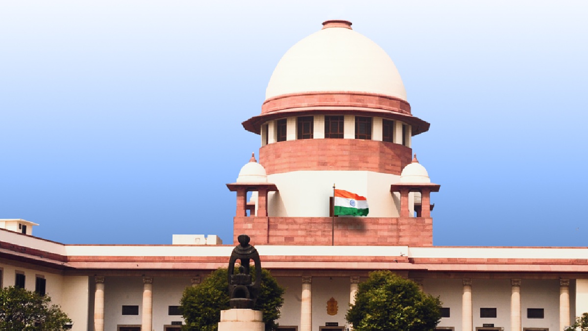 'डकैत को मारने वाले पुलिसकर्मी को ₹5 लाख का सम्मान दें', SC का UP सरकार को आदेश