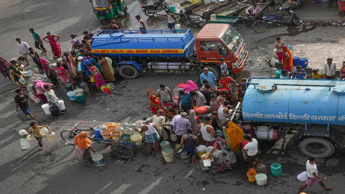 OPINION: केजरीवाल की ताकत बने झुग्गी-बस्ती के वोटर्स!