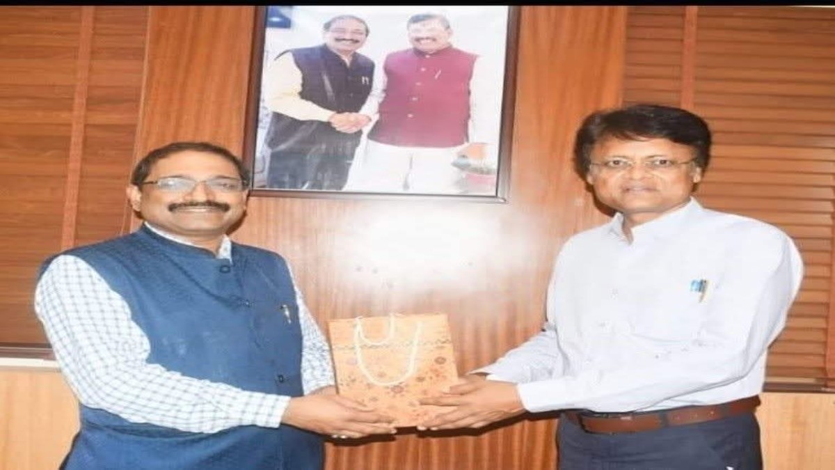 Bhopal News: माखनलाल चतुर्वेदी पत्रकारिता विश्वविद्यालय को मिला नया कुलगुरु, विजय मनोहर तिवारी की हुई नियुक्ति